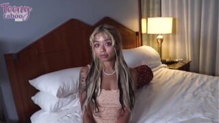 Horny Brogan Fucks College Cunt Gorgeous Hot babe Gia Loves Huge Cocks